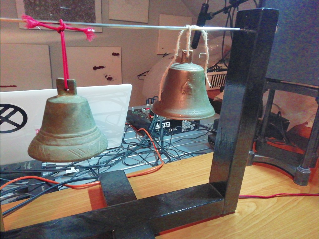 Liner notes for the radically minimalist piece&nbsp;Patterns